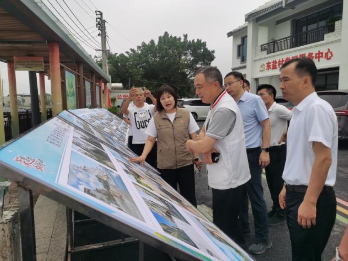 1770965042937 集团党委书记、董事长张俊林一行到成田镇调研2